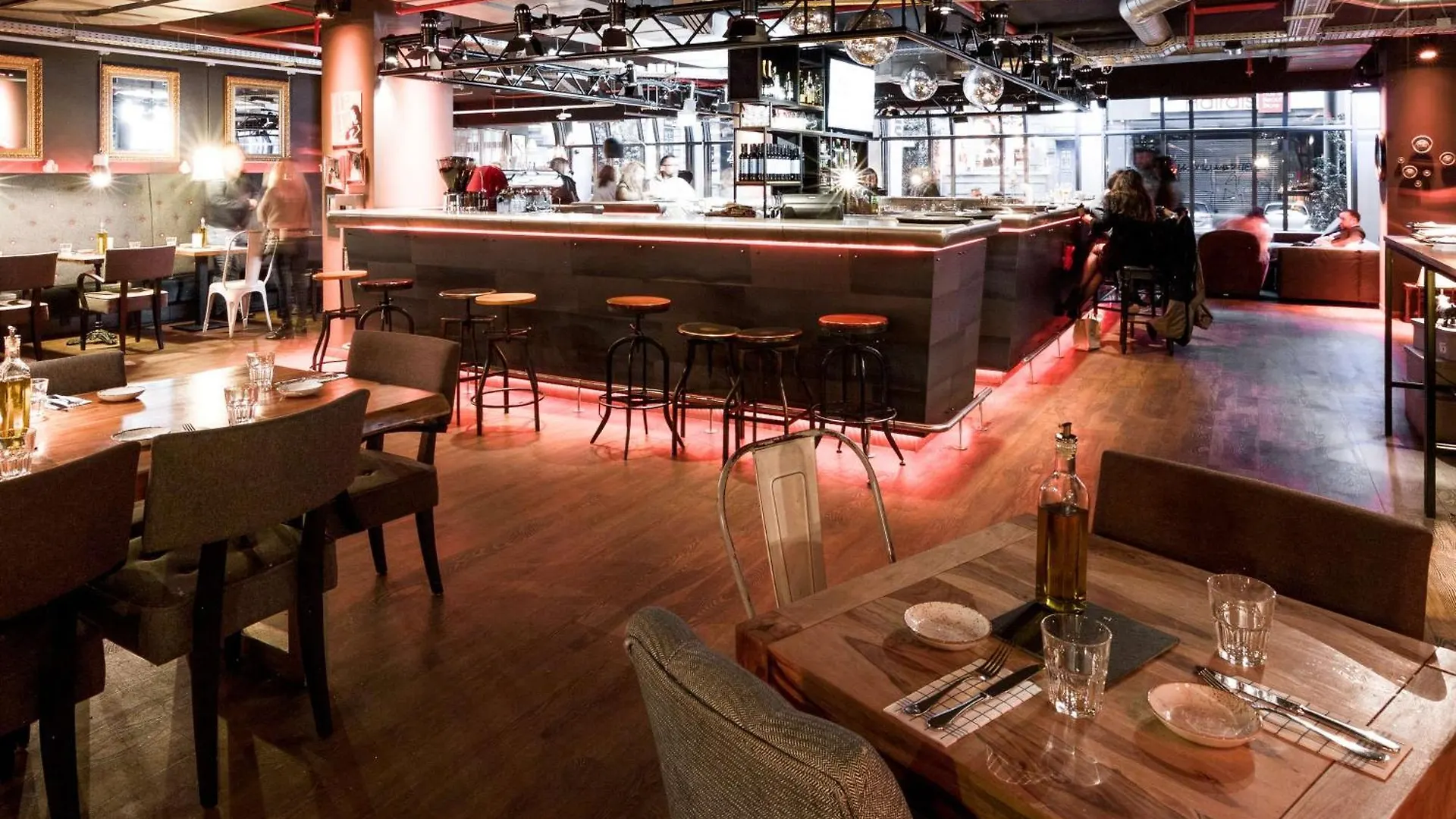 Saint-Gilles Pentahotel Brussels City Centre 4*,  בלגיה