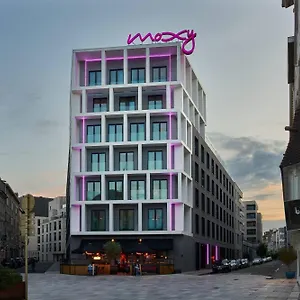 Moxy Brussels Center איקסל