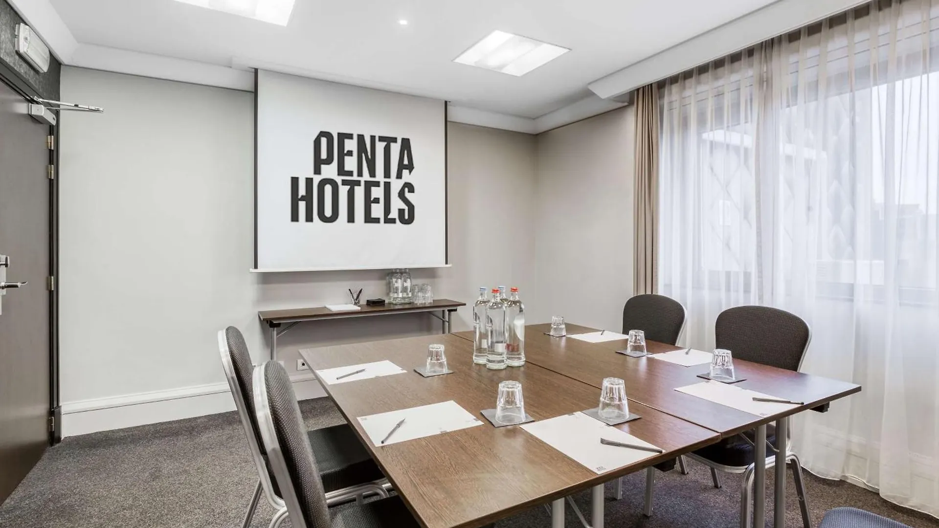 Pentahotel Brussels City Centre Saint-Gilles Otel